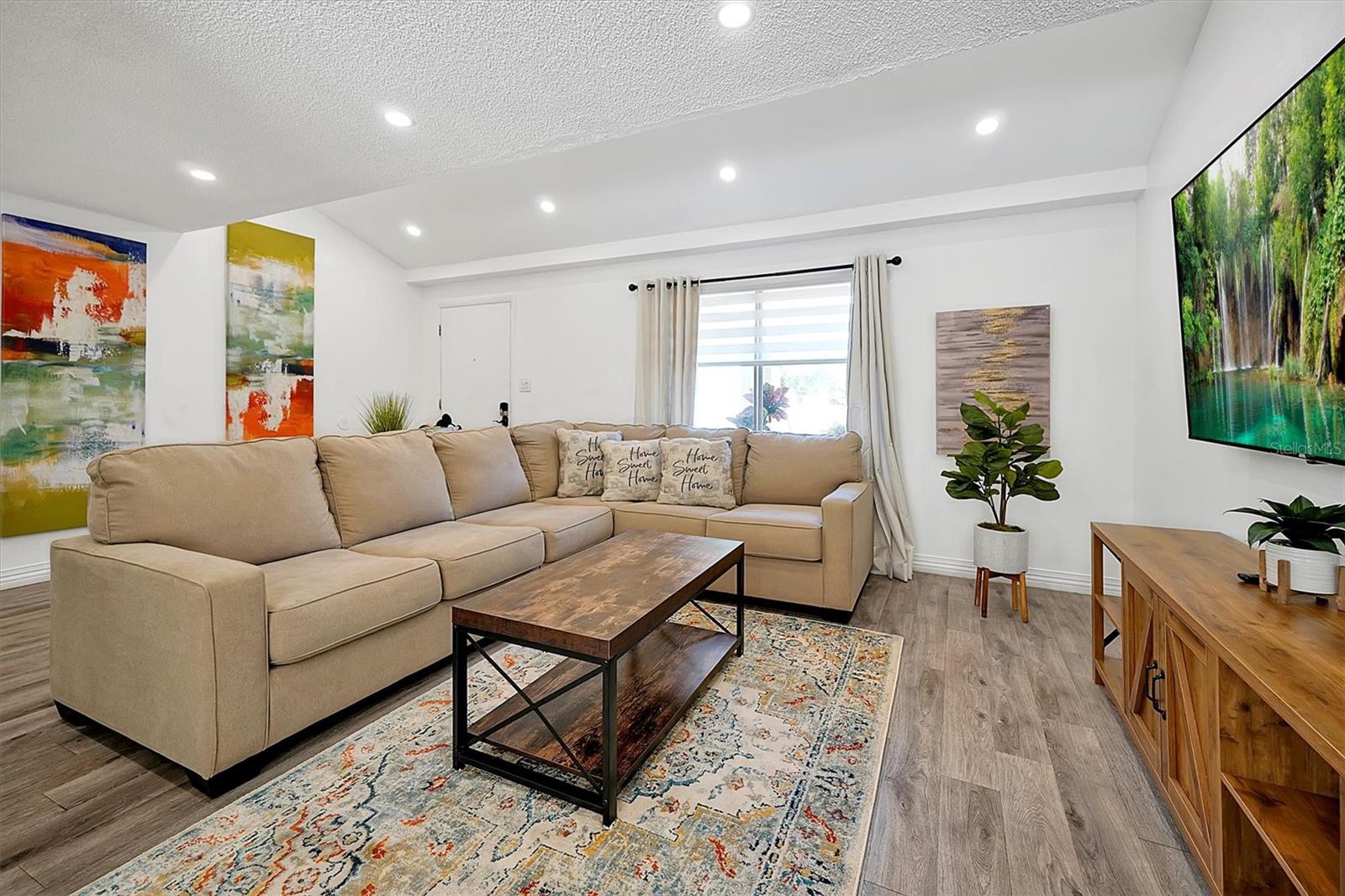 1568 E OAK LEAF LN, KISSIMMEE, FL, 34744