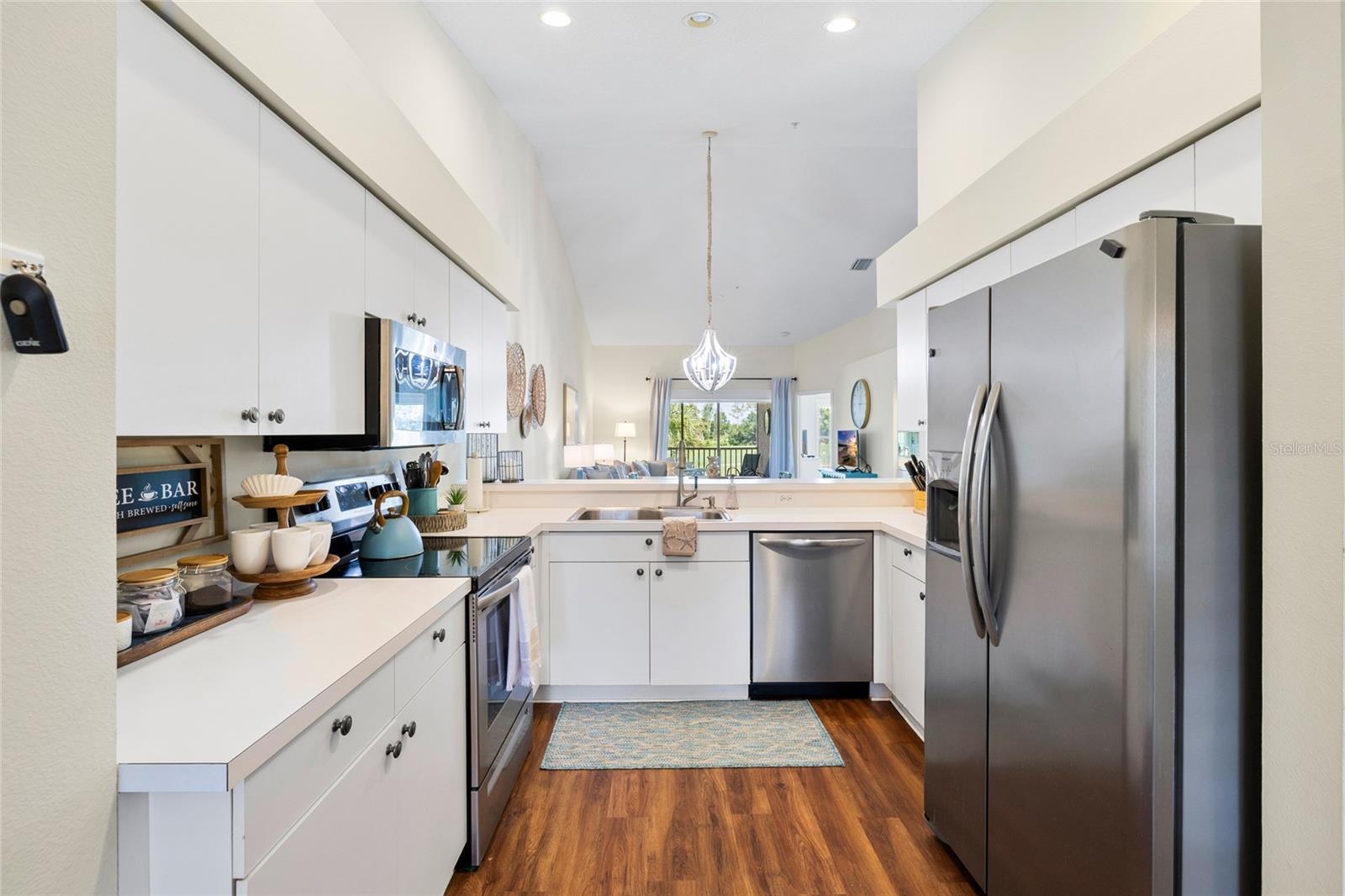 5231 MAHOGANY RUN AVE #325, SARASOTA, FL, 34241