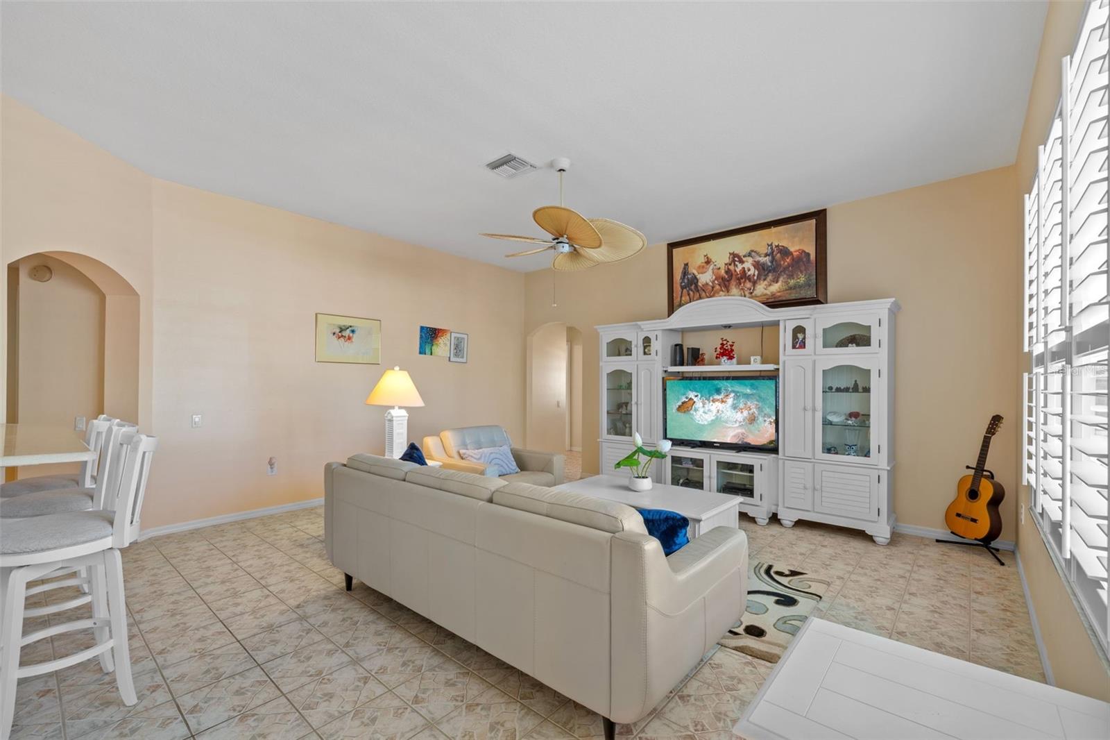 5117 SPECTACULAR BID DR, WESLEY CHAPEL, FL, 33544