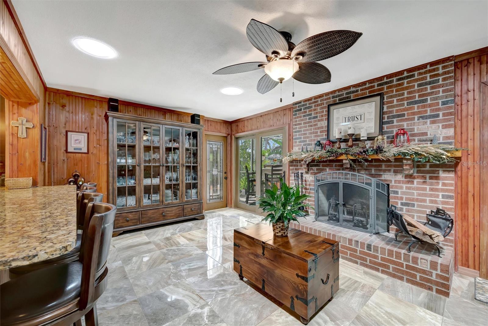 9782 55TH AVE N, ST PETERSBURG, FL, 33708