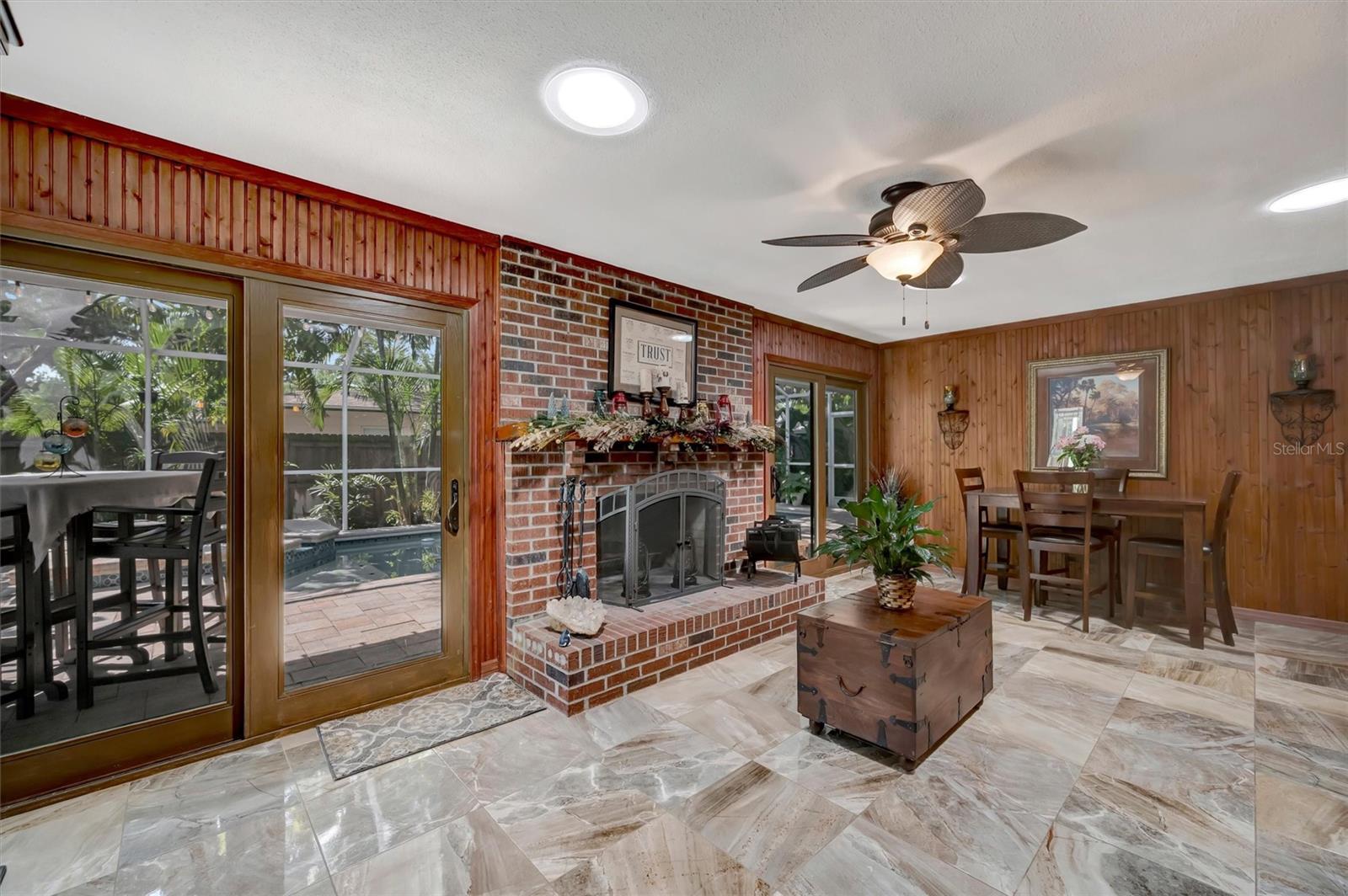 9782 55TH AVE N, ST PETERSBURG, FL, 33708