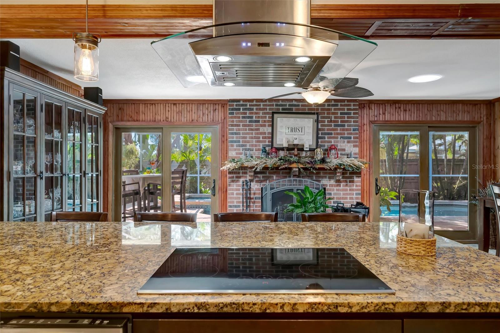 9782 55TH AVE N, ST PETERSBURG, FL, 33708