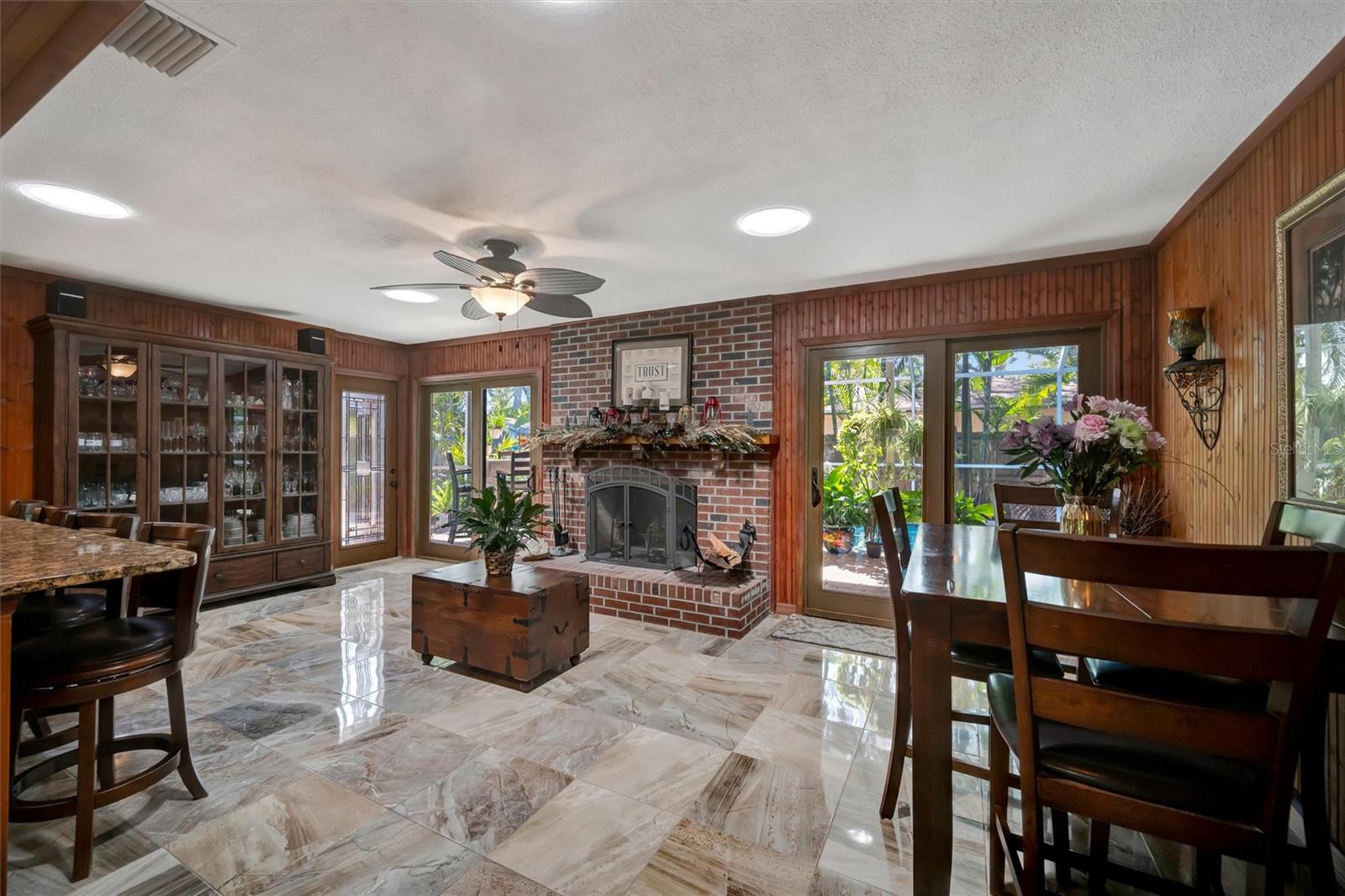 9782 55TH AVE N, ST PETERSBURG, FL, 33708