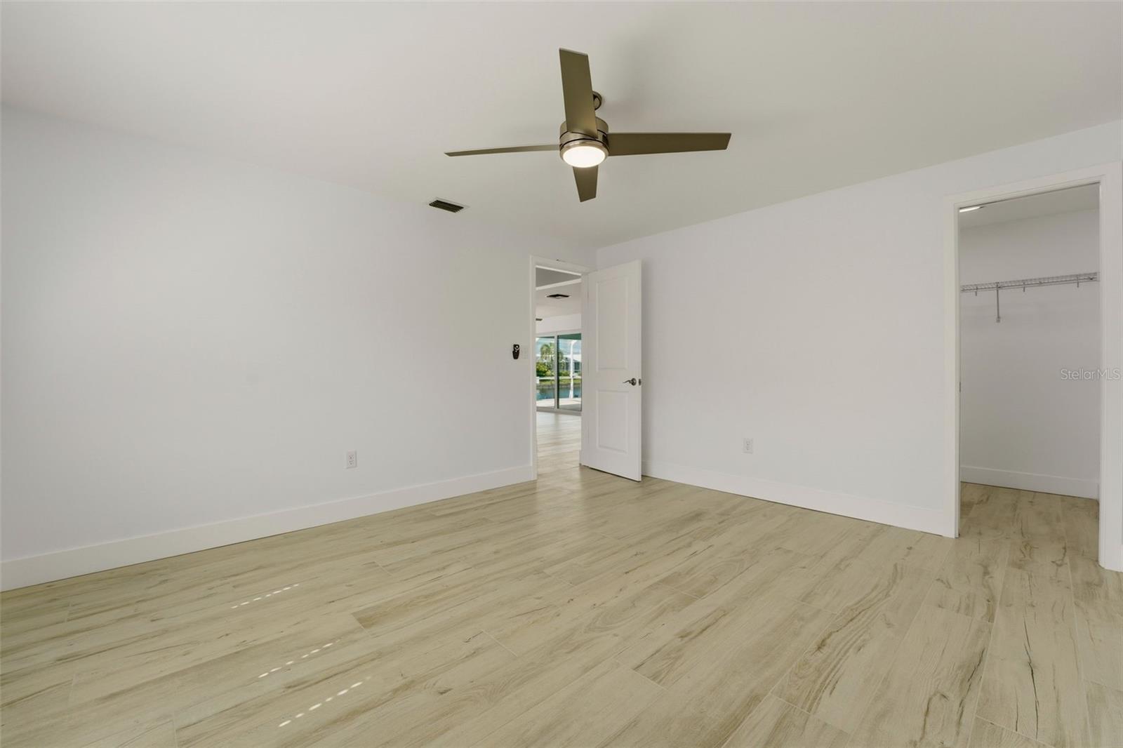 548 BELVEDERE CT, PUNTA GORDA, FL, 33950