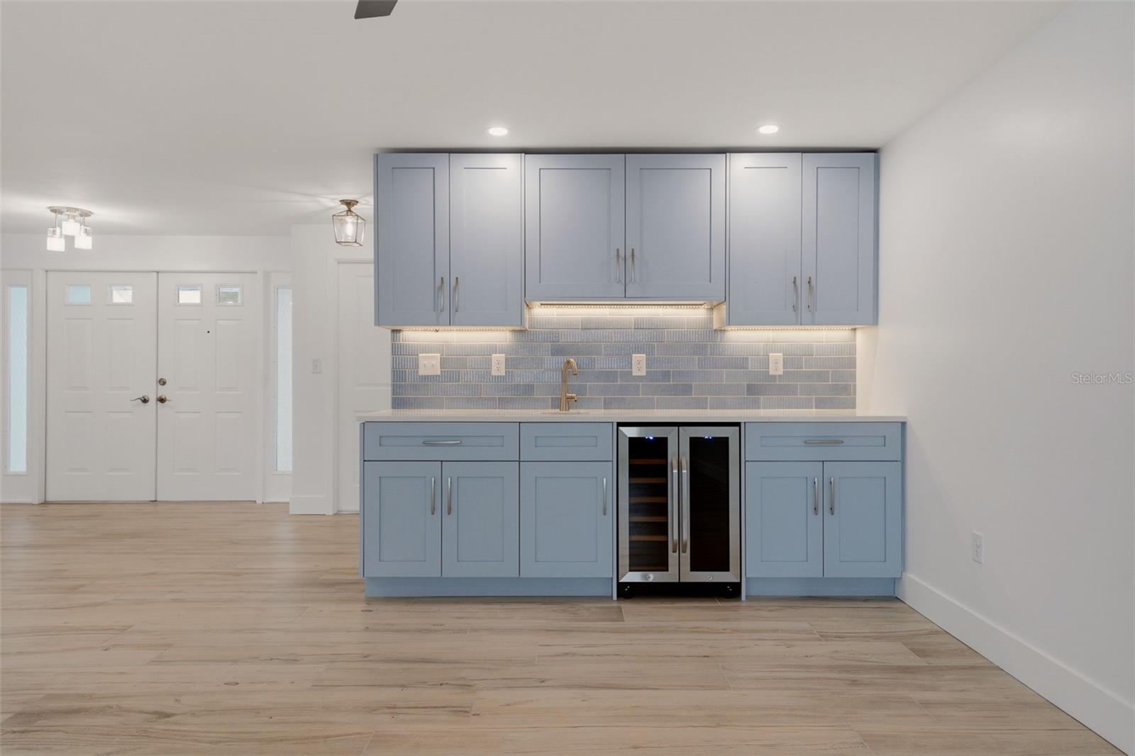 548 BELVEDERE CT, PUNTA GORDA, FL, 33950