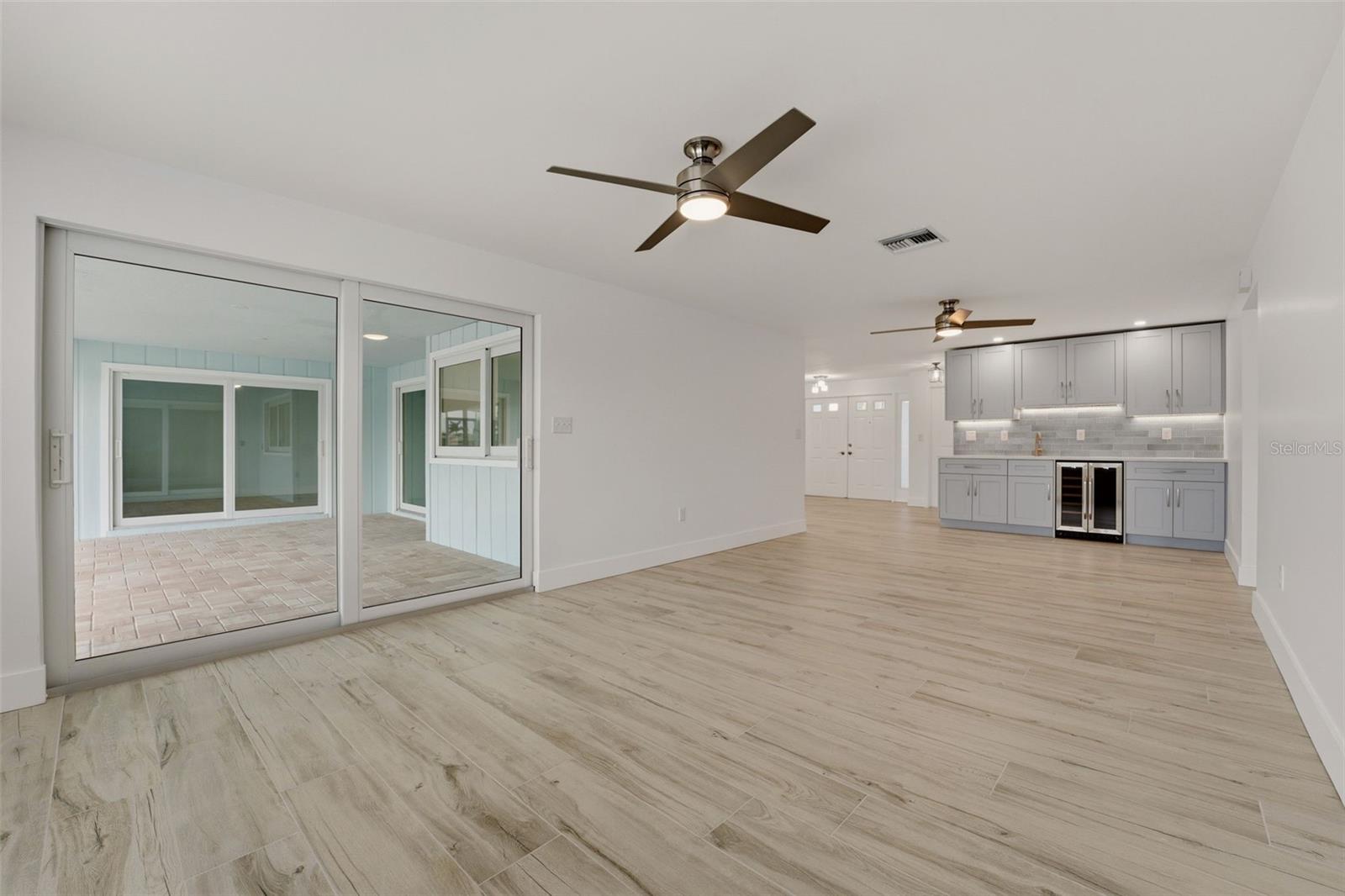 548 BELVEDERE CT, PUNTA GORDA, FL, 33950