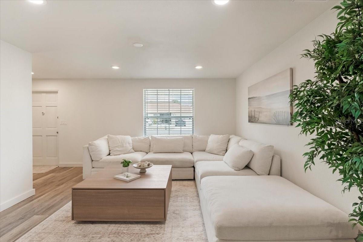 1160 OLYMPIA RD, VENICE, FL, 34293