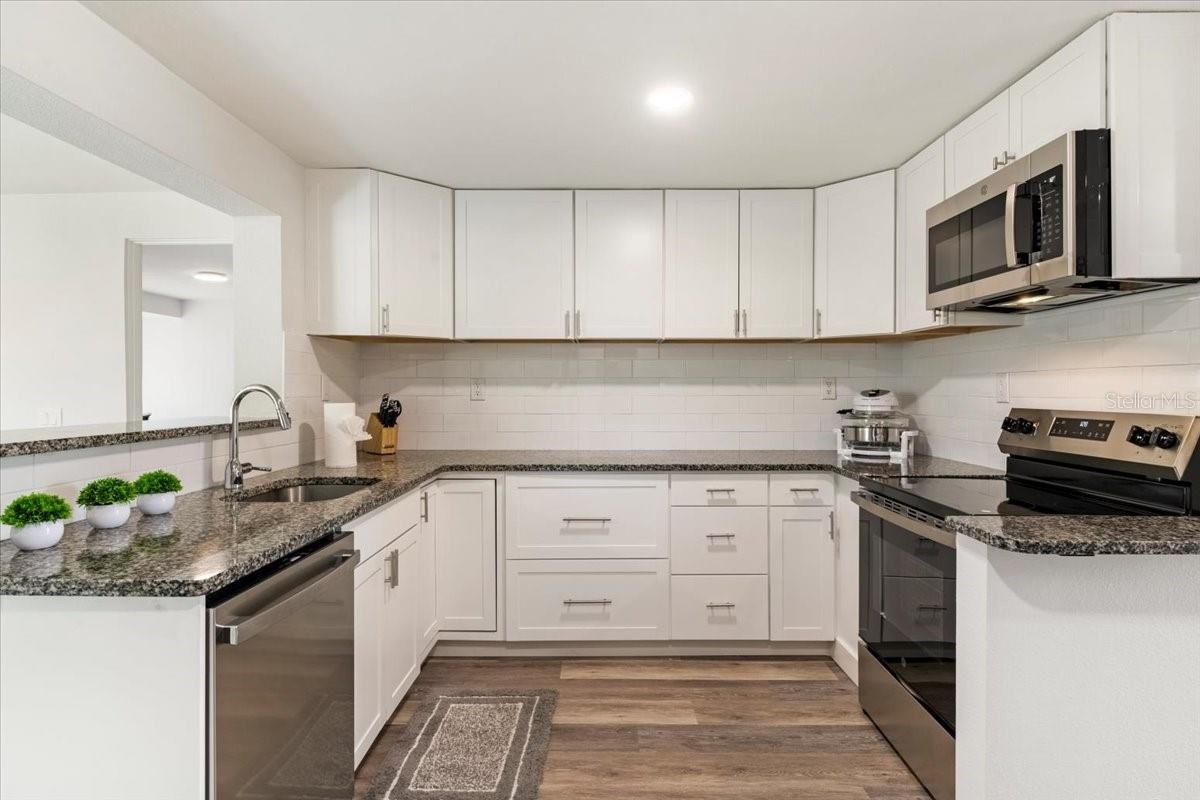 1160 OLYMPIA RD, VENICE, FL, 34293