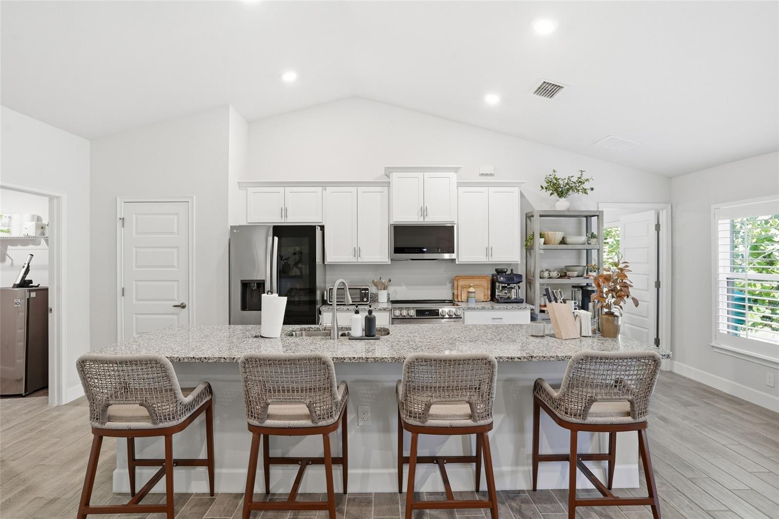 25612 DEEP CREEK BLVD, PUNTA GORDA, FL, 33983