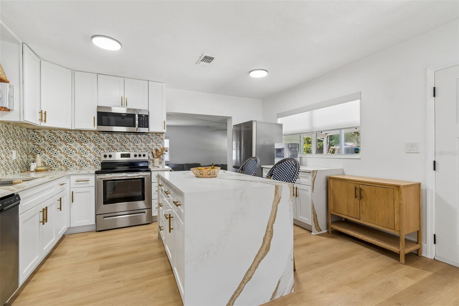 3320 W IOWA AVE, TAMPA, FL, 33611