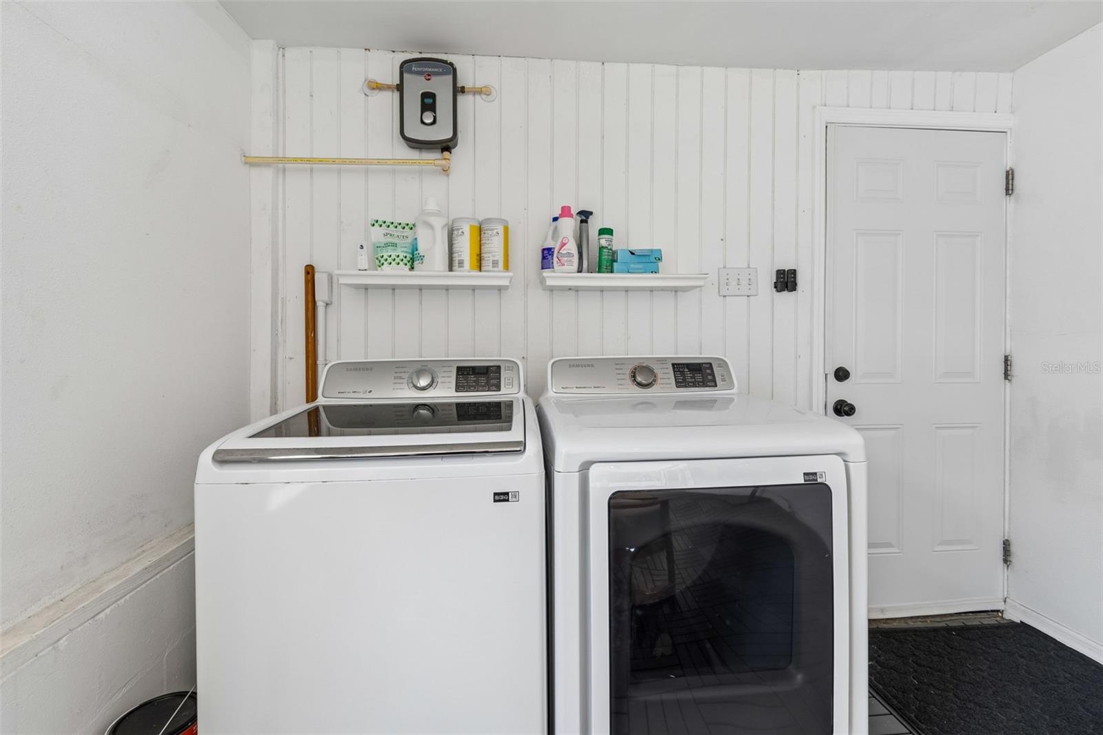 3320 W IOWA AVE, TAMPA, FL, 33611