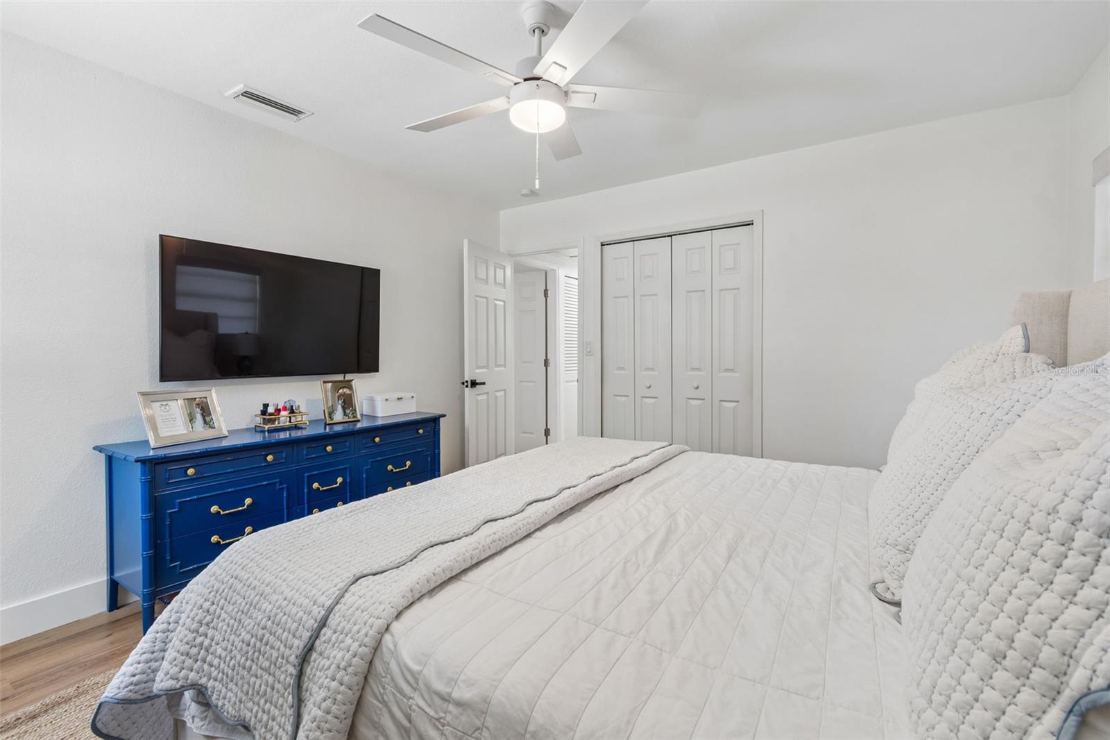 3320 W IOWA AVE, TAMPA, FL, 33611