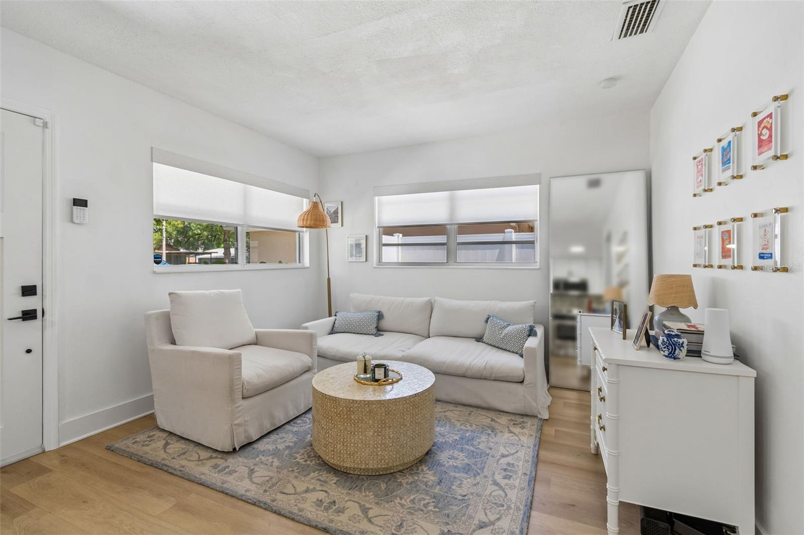 3320 W IOWA AVE, TAMPA, FL, 33611