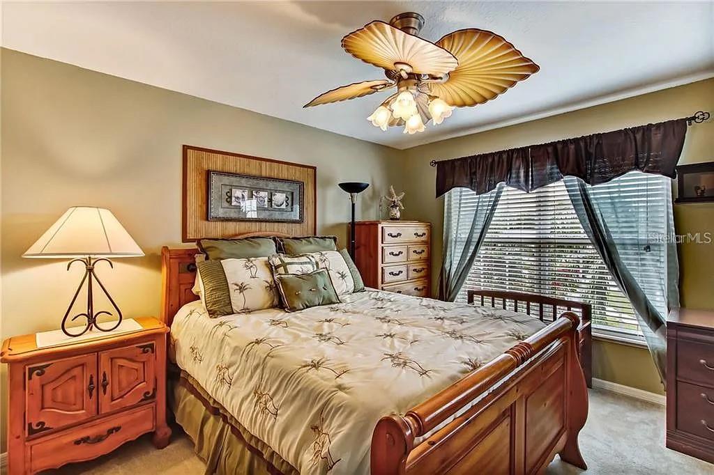 1915 CORNER CREST CT, ORLANDO, FL, 32820