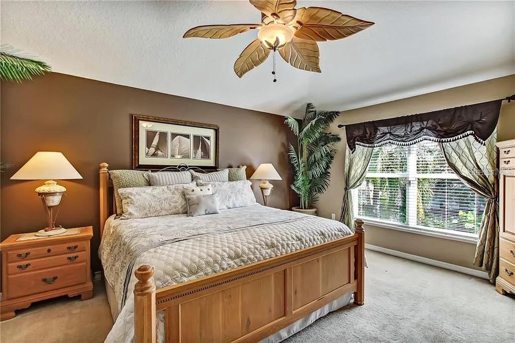 1915 CORNER CREST CT, ORLANDO, FL, 32820