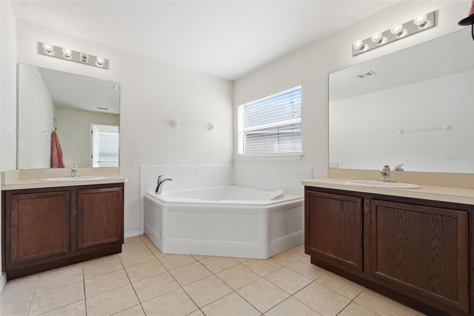 12005 INFINITY DR, NEW PORT RICHEY, FL, 34654