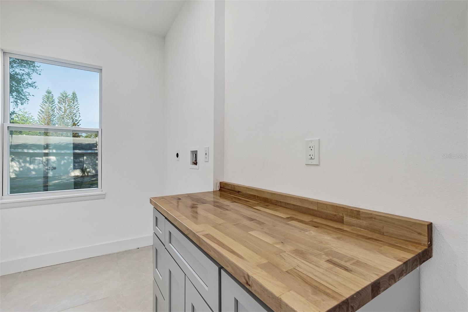 1400 CONRAD DR, NEW SMYRNA BEACH, FL, 32168