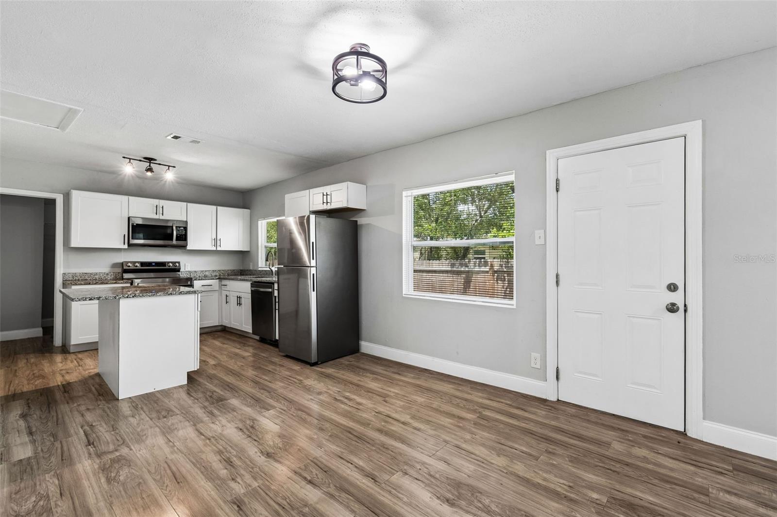 8008 N 12TH ST, TAMPA, FL, 33604