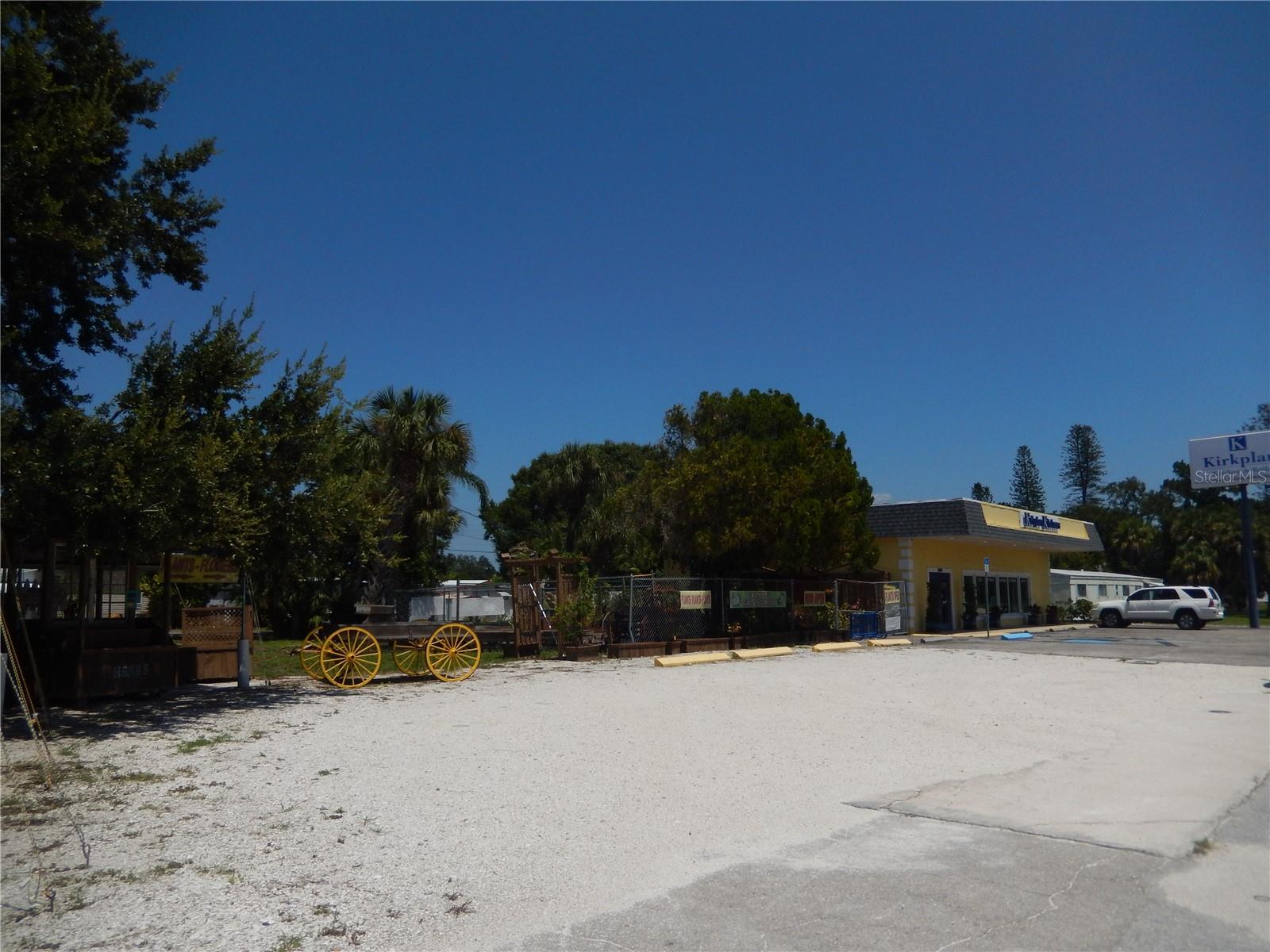 6804 CORTEZ RD W, BRADENTON, FL, 34210