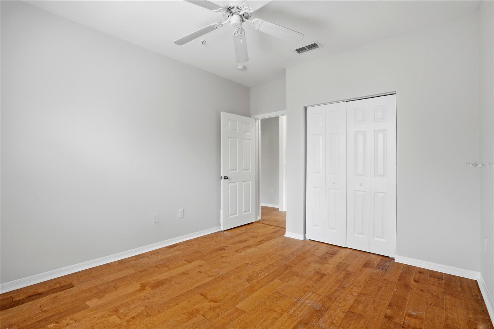 9916 COURTNEY PALMS BLVD #302, TAMPA, FL, 33619