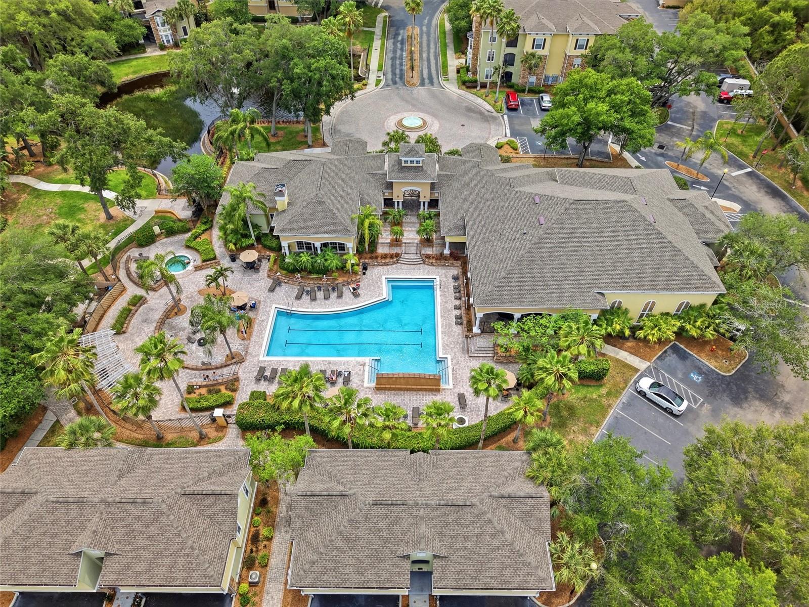 9916 COURTNEY PALMS BLVD #302, TAMPA, FL, 33619