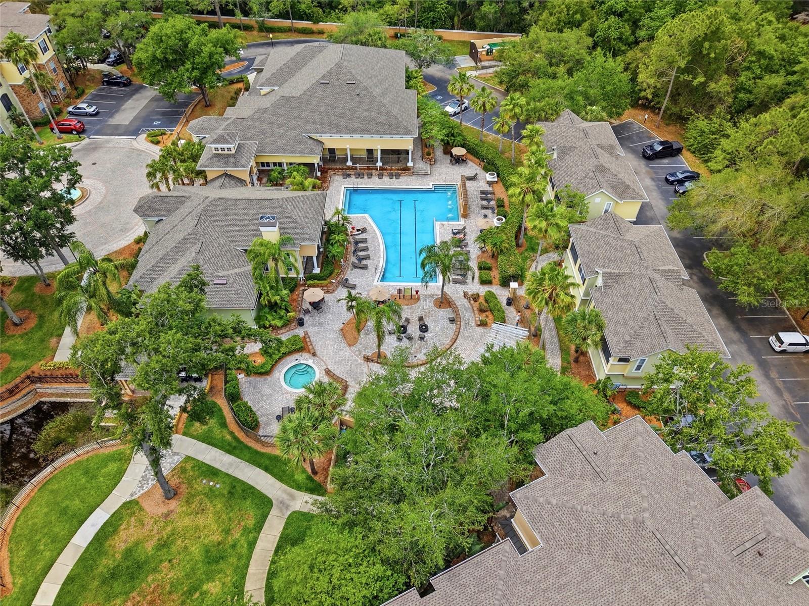 9916 COURTNEY PALMS BLVD #302, TAMPA, FL, 33619