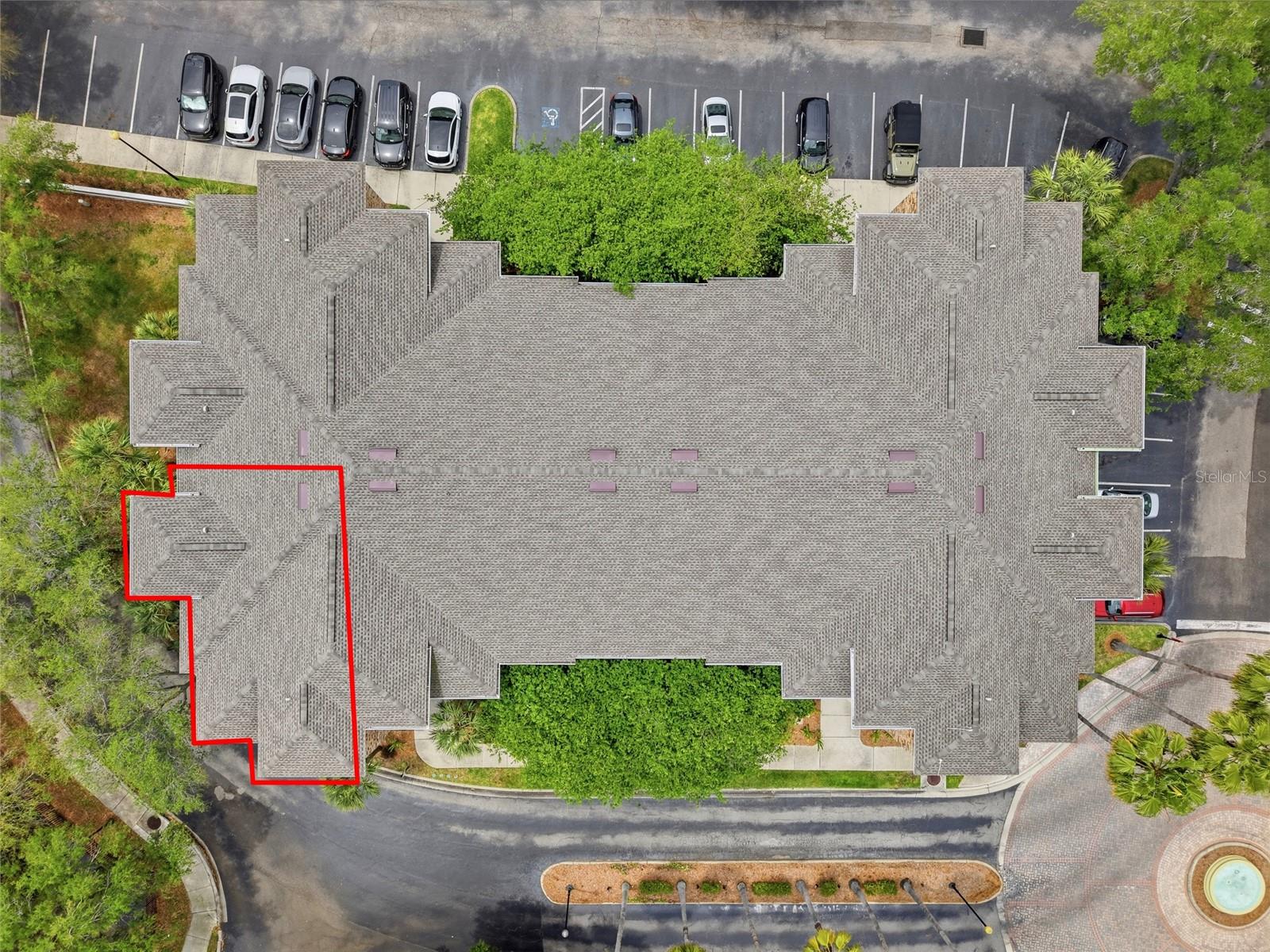 9916 COURTNEY PALMS BLVD #302, TAMPA, FL, 33619