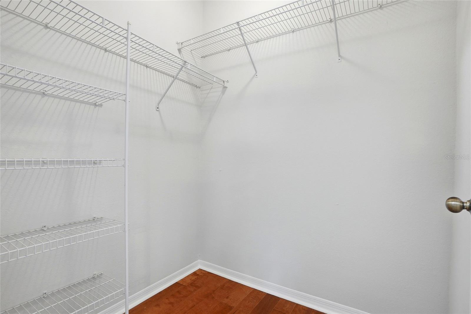 9916 COURTNEY PALMS BLVD #302, TAMPA, FL, 33619