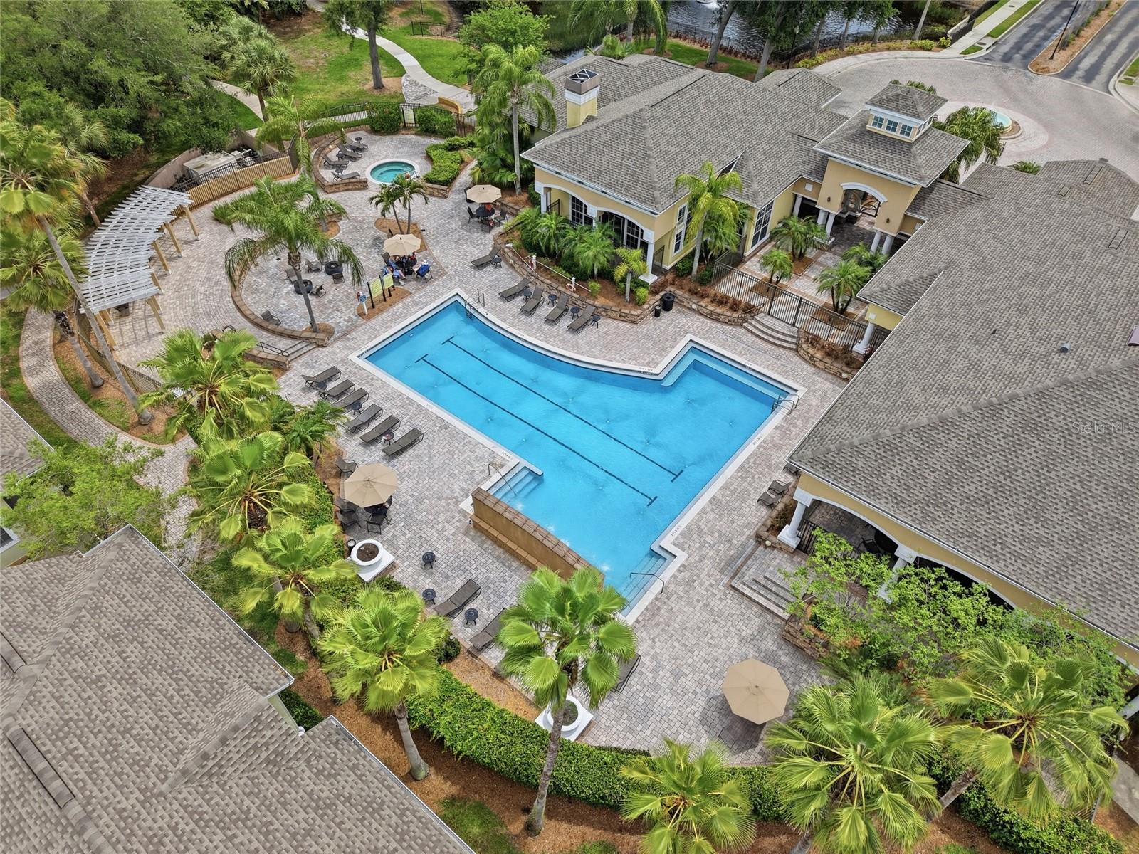 9916 COURTNEY PALMS BLVD #302, TAMPA, FL, 33619