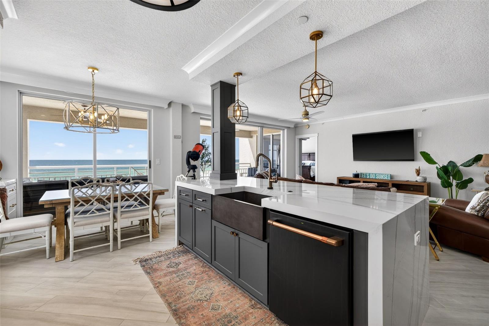 11 SAN MARCO ST #401, CLEARWATER BEACH, FL, 33767