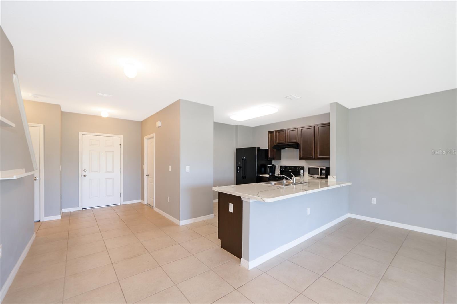 241 ARBOR LAKES DR, DAVENPORT, FL, 33896