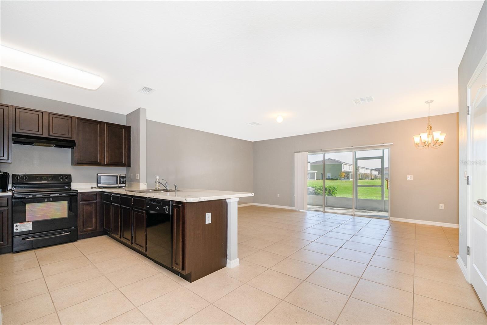 241 ARBOR LAKES DR, DAVENPORT, FL, 33896