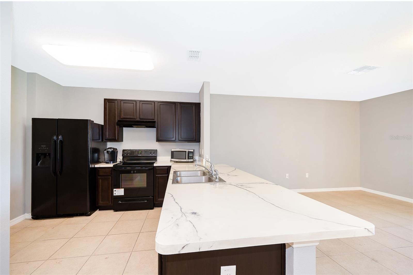 241 ARBOR LAKES DR, DAVENPORT, FL, 33896