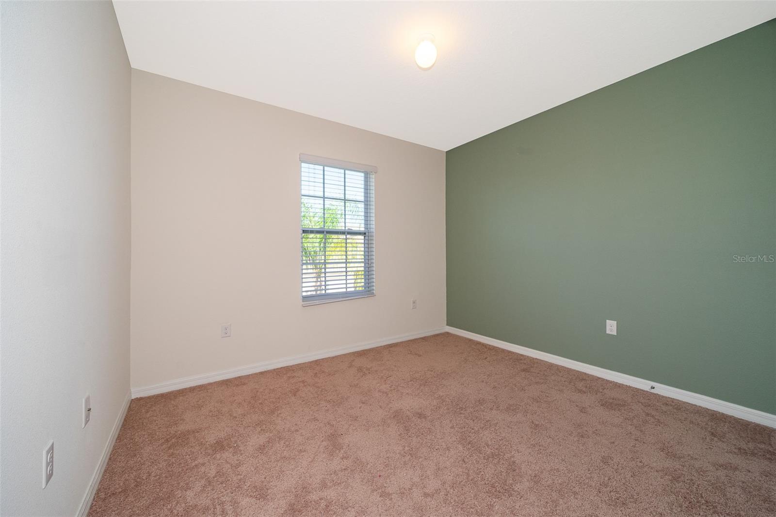 241 ARBOR LAKES DR, DAVENPORT, FL, 33896