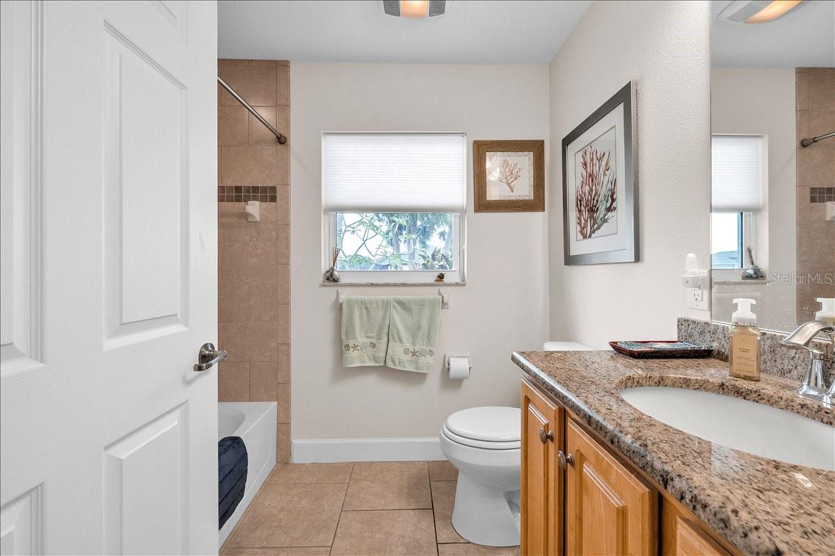 519 W CASHEW, PUNTA GORDA, FL, 33955