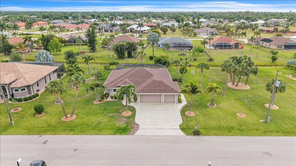 519 W CASHEW, PUNTA GORDA, FL, 33955