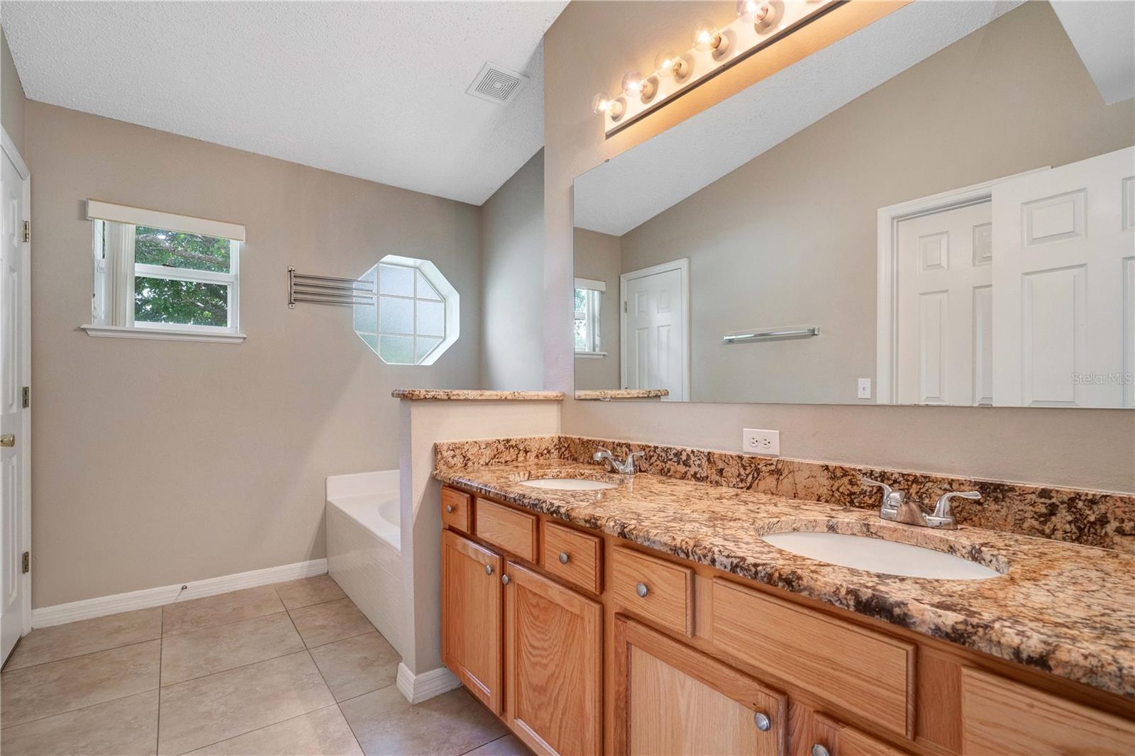 1845 CORNER MEADOW CIR, ORLANDO, FL, 32820