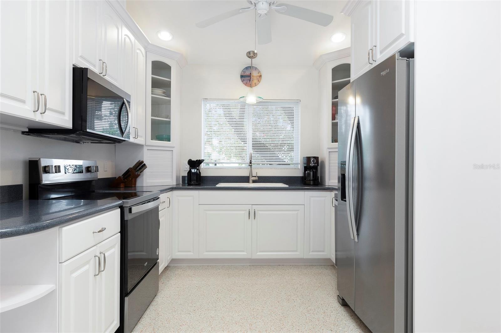 11855 4TH ST E, TREASURE ISLAND, FL, 33706