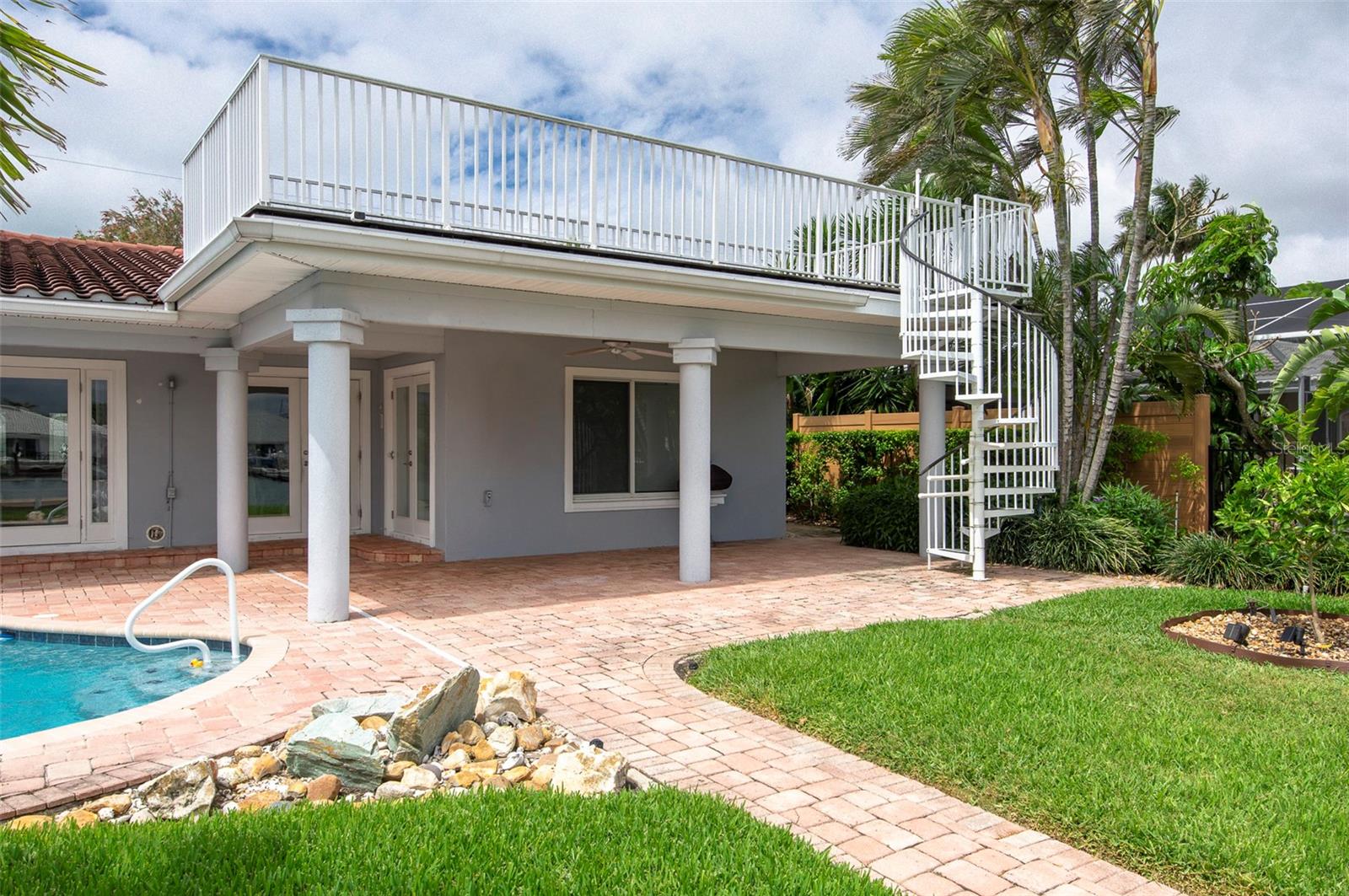 11855 4TH ST E, TREASURE ISLAND, FL, 33706