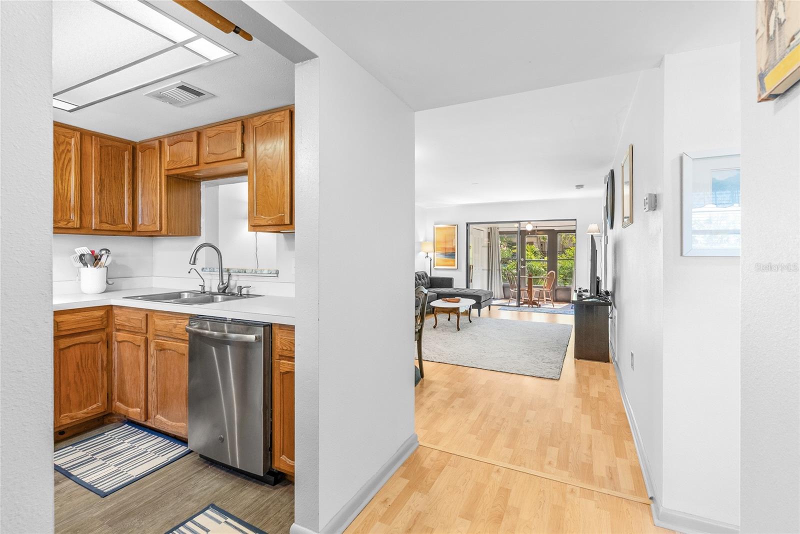 100 GRAND BLVD #106, TARPON SPRINGS, FL, 34689