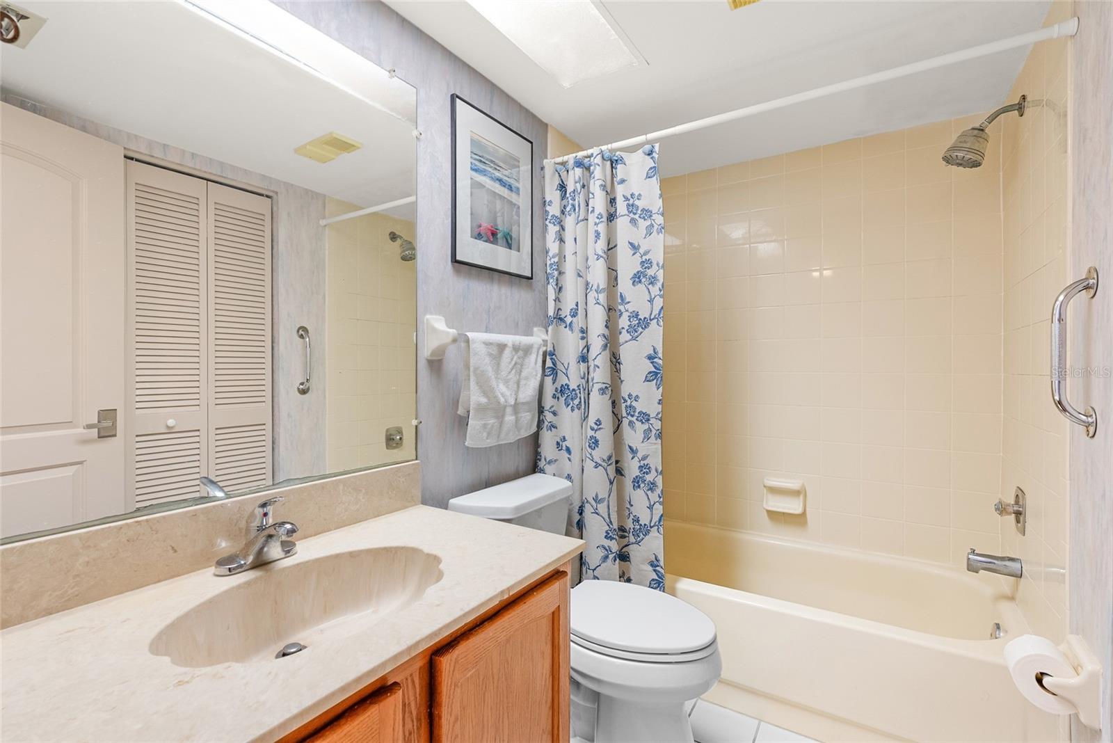 100 GRAND BLVD #106, TARPON SPRINGS, FL, 34689