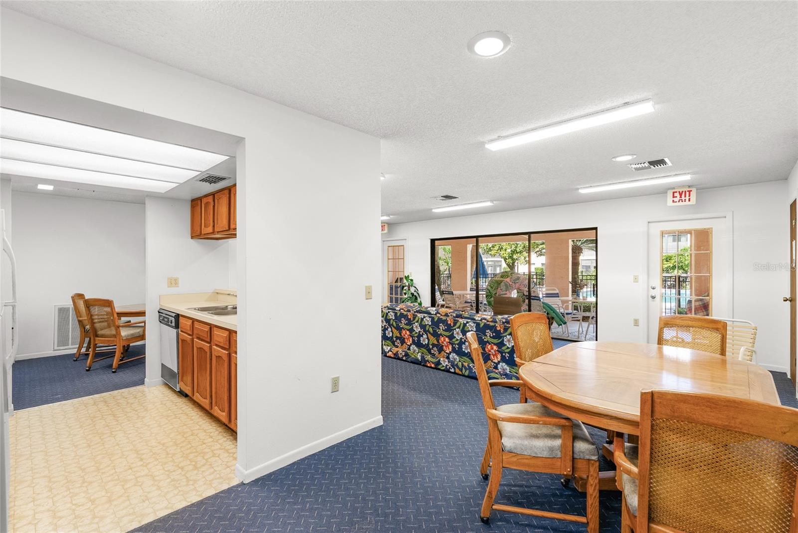 100 GRAND BLVD #106, TARPON SPRINGS, FL, 34689