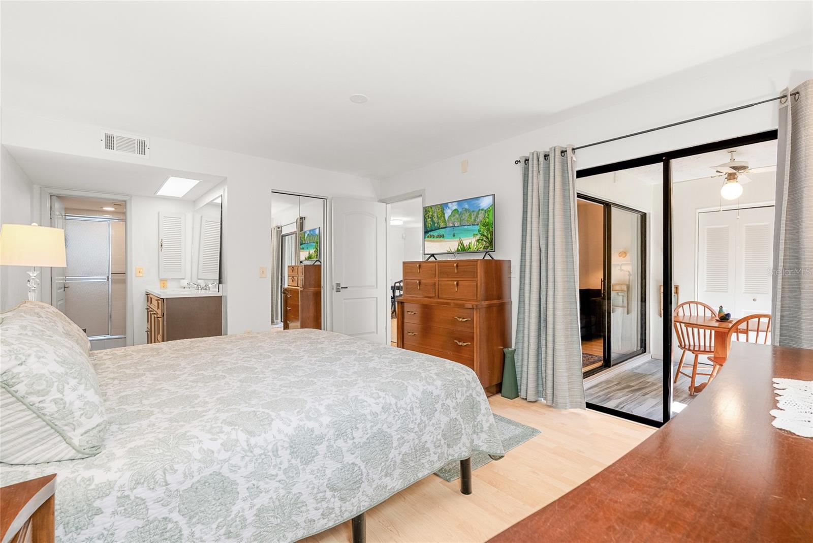 100 GRAND BLVD #106, TARPON SPRINGS, FL, 34689