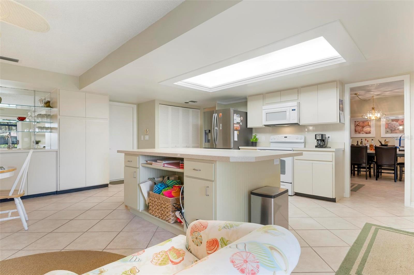 3896 WILSHIRE DR #11, SARASOTA, FL, 34238