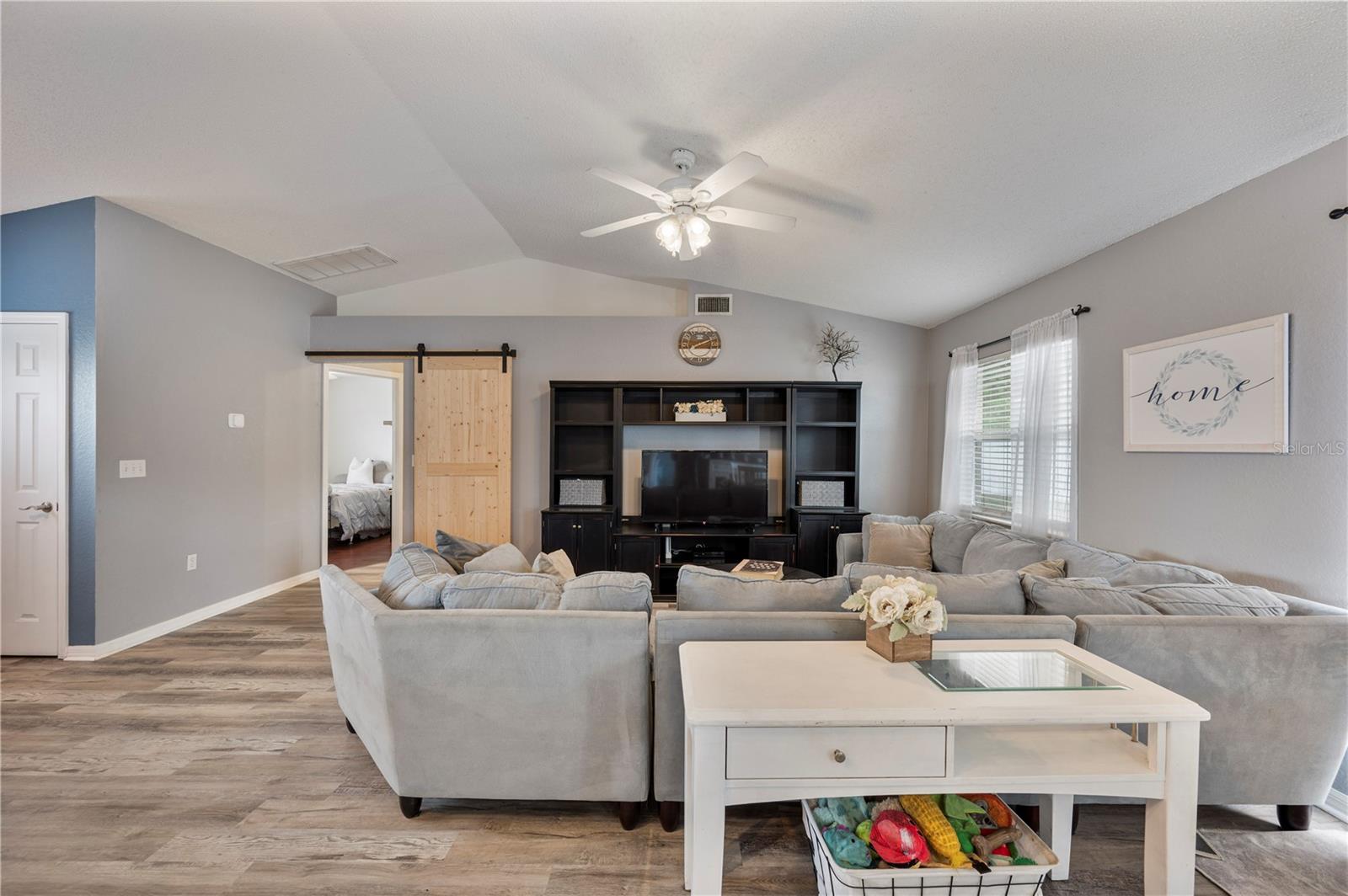 3318 MERLOT DR, LAKELAND, FL, 33811