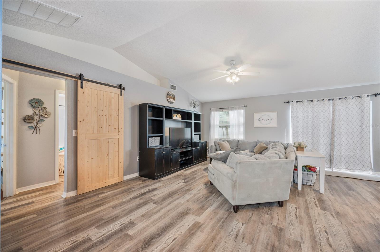 3318 MERLOT DR, LAKELAND, FL, 33811