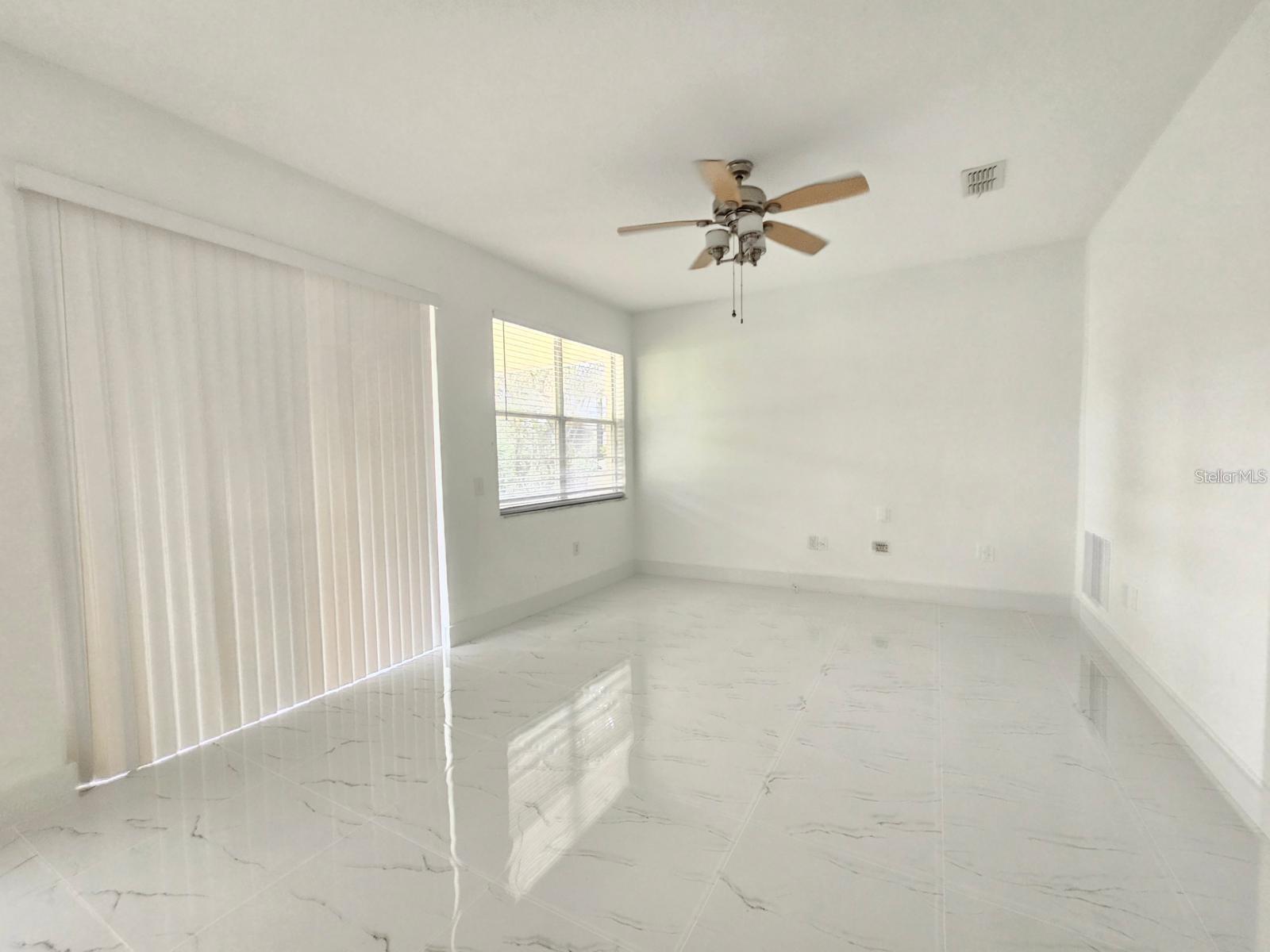 2718 LUCAS LAKE LN, KISSIMMEE, FL, 34744