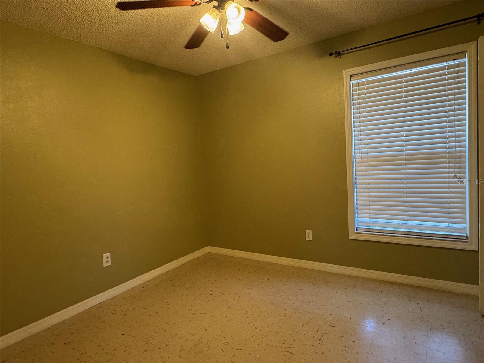 5435 TANGERINE DR, ZEPHYRHILLS, FL, 33542