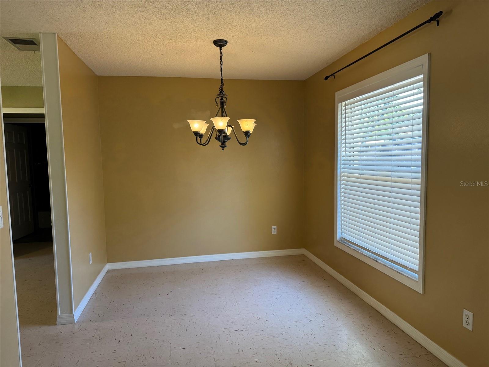 5435 TANGERINE DR, ZEPHYRHILLS, FL, 33542