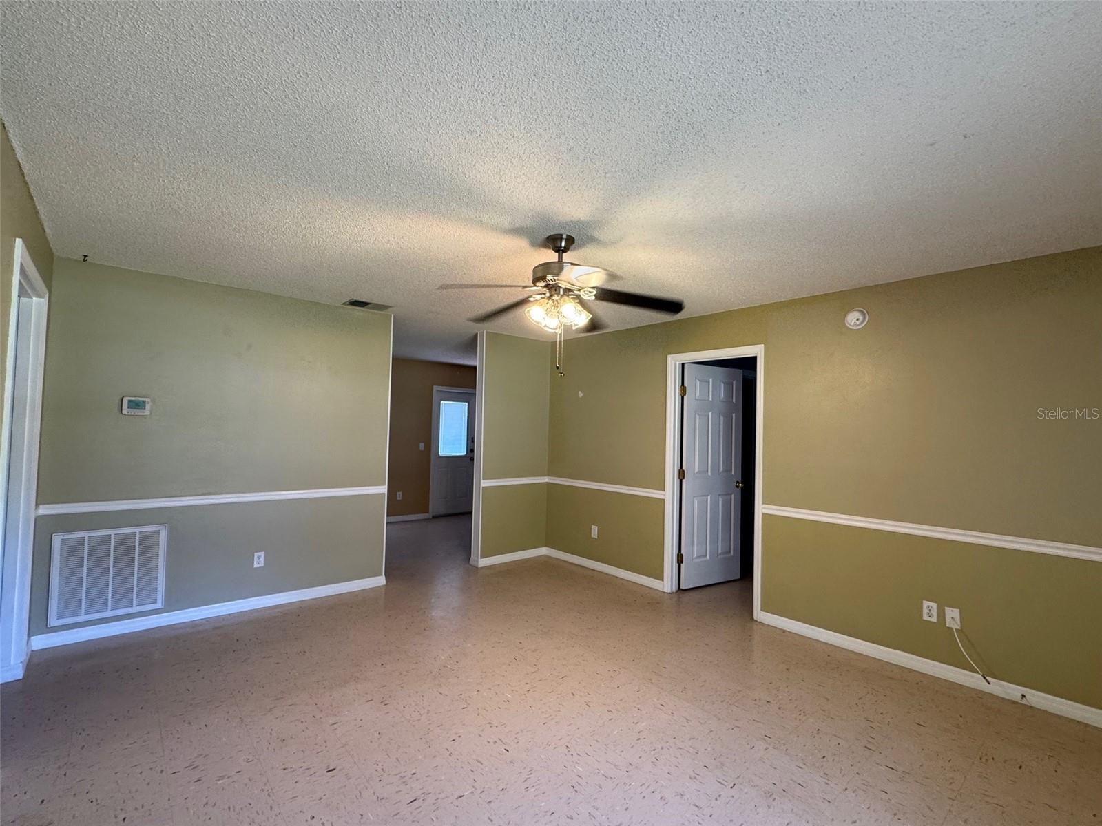 5435 TANGERINE DR, ZEPHYRHILLS, FL, 33542